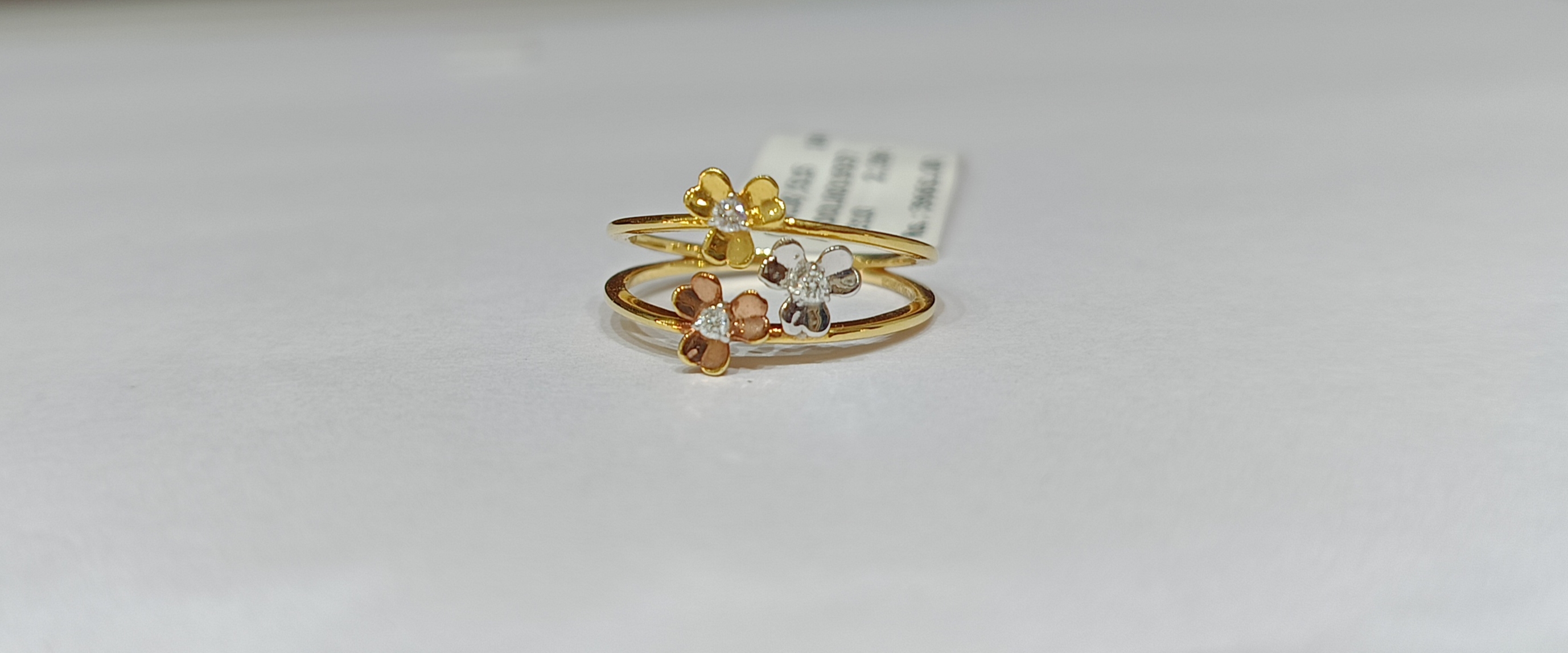 Ladies Ring